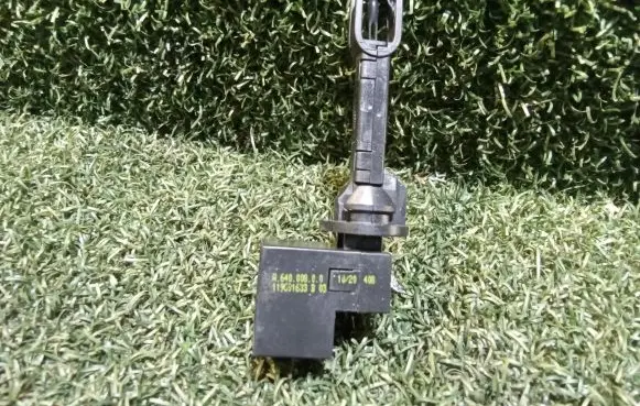 Interior temperature sensor