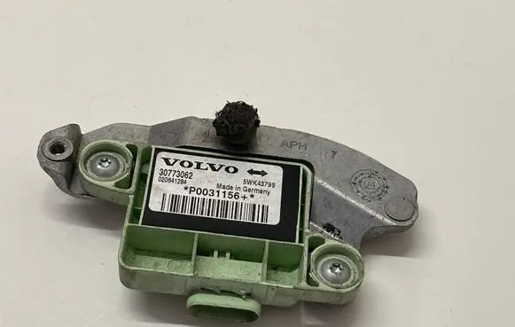 Volvo C70 Airbag deployment crash/impact sensor 30773062 5WK43799