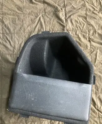 Citroen C5 Other trunk/boot trim element 96868021ZD