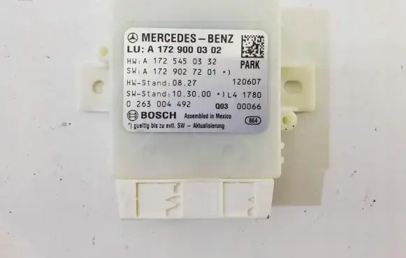 Mercedes-Benz SLK R172 Parking PDC control unit/module A1729000302