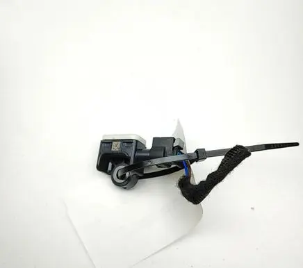 Mercedes-Benz CLA C117 X117 W117 Airbag deployment crash/impact sensor A1668210151 56054085AA