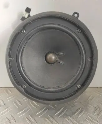 Audi A4 S4 B6 8E 8H Front door speaker 8E0035411A 88NR355021