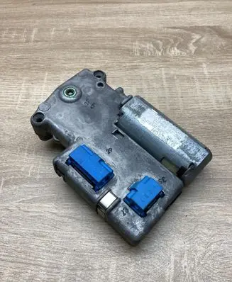 Audi A4 S4 B5 8D Sunroof motor/actuator 8D0959591 0390201632