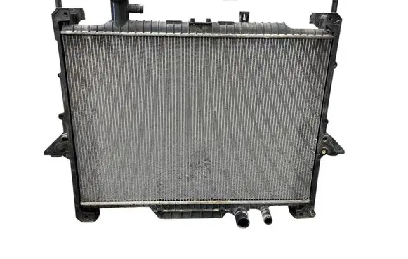 Land Rover Range Rover Sport L494 Coolant radiator AH328005BA