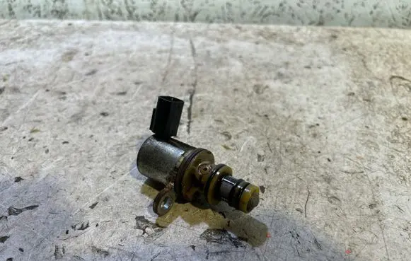 Dodge Challenger other engine part 53022298AA