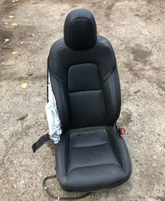 Tesla Model Y Front passenger seat 