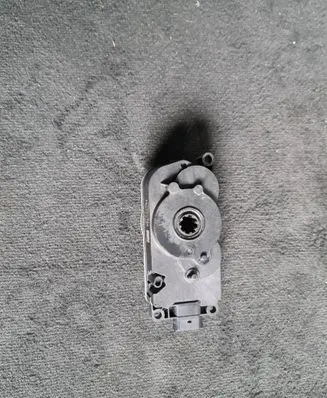 BMW 3 G20 G21 Radiator active air flap actuator 9881646
