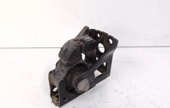 Toyota Prius+ (ZVW40) Engine mount bracket 1T077402