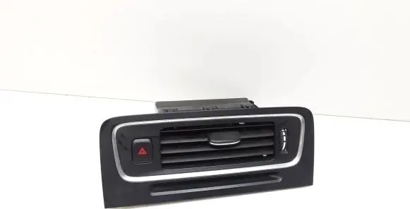 Volvo V60 Dash center air vent grill 8648741 7430000 1302138