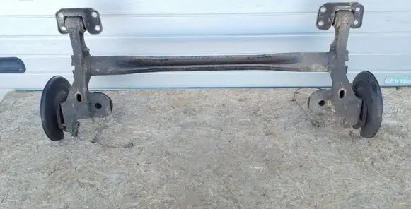 Opel Zafira C Rear axle beam 13427909