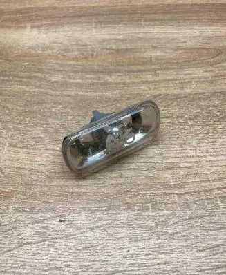 Audi A6 S6 C5 4B Front fender indicator light 8E0949127