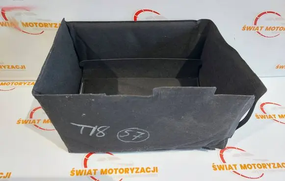 Audi A3 S3 8V Battery box tray 5Q0915411E