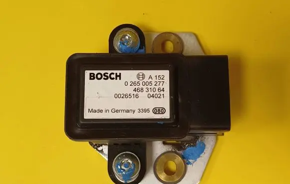 Alfa Romeo 166 ESP acceleration yaw rate sensor 0265005277 46831064