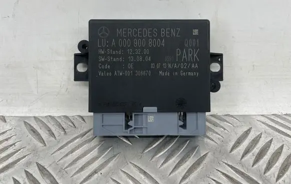 Mercedes-Benz E W212 Parking PDC control unit/module A0009008004