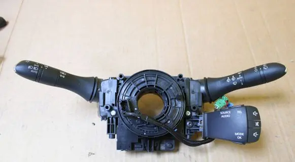 Renault Megane IV Wiper turn signal indicator stalk/switch 255674919R 255545857R