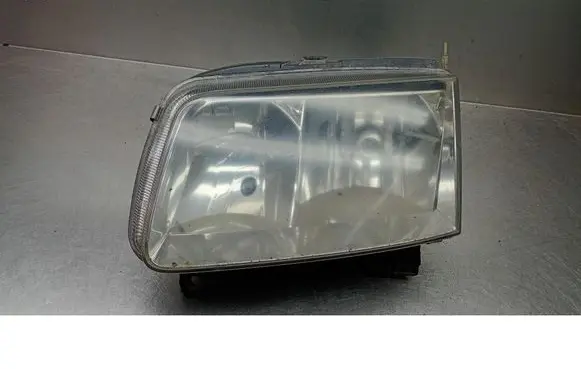 Volkswagen Polo III 6N 6N2 6NF Front reflector 