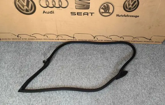 Volkswagen Arteon Front door rubber seal 3G8867338S 3G8867338