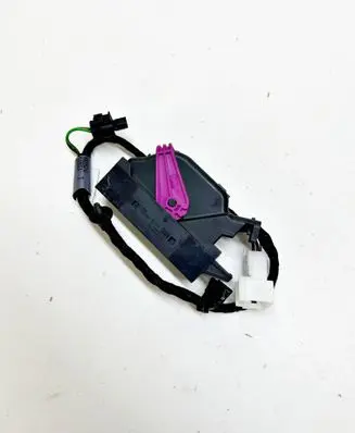 Mercedes-Benz SL R231 Dashboard lower bottom trim panel A2315402003
