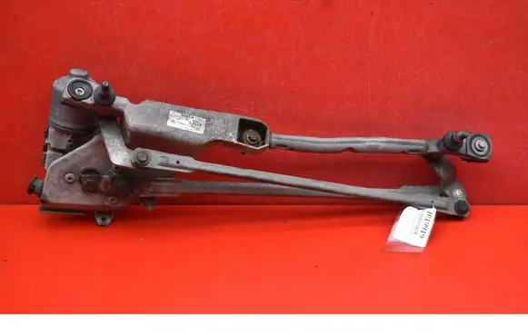 Front wiper linkage and motor