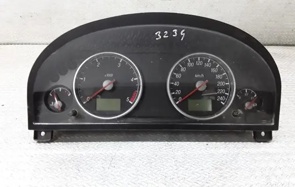 Ford Mondeo Mk III Speedometer (instrument cluster) 1S7F10841