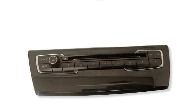 BMW 2 F46 Head unit multimedia control 9371455 20020110 900257060014