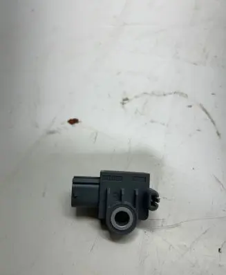 KIA Sportage Airbag deployment crash/impact sensor 95920
