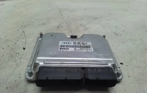 Audi A4 S4 B6 8E 8H Engine control unit/module 8E0907401Q 0281011135