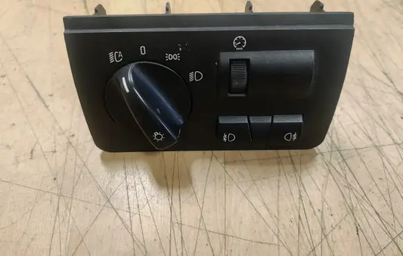 BMW X5 E53 Light switch 6909775