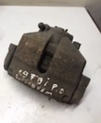 Skoda Superb B5 (3U) Front brake caliper