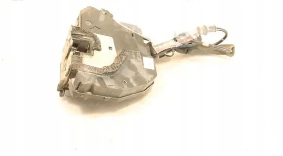 Renault Fluence Front door lock