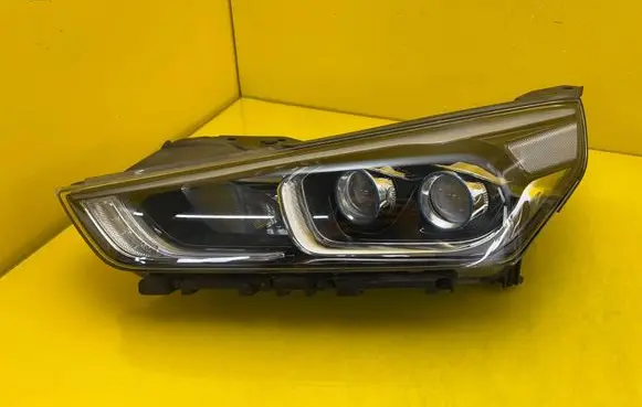 Hyundai Ioniq Headlight/headlamp 