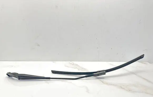 Audi A5 8T 8F Front wiper blade arm 8K1955407