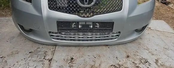 Toyota Yaris Front bumper