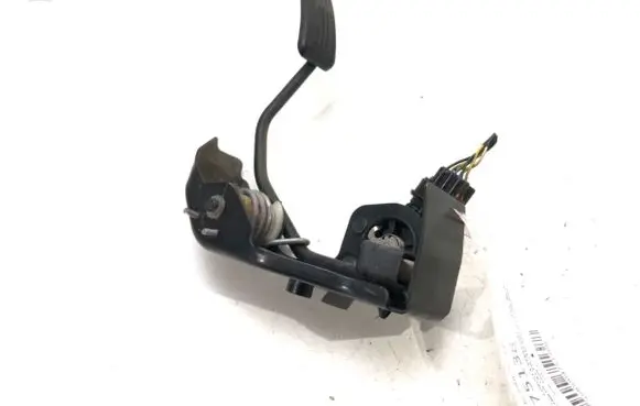 Toyota Corolla E120 E130 Accelerator throttle pedal 