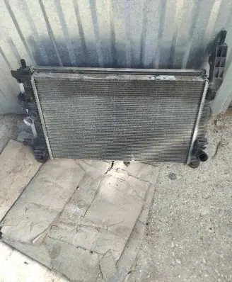 Ford C-MAX II Radiator set 