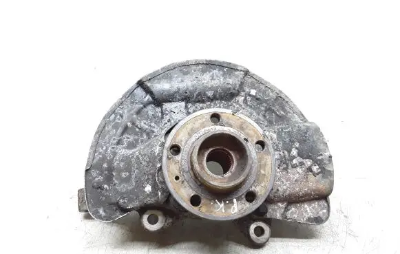 Volvo XC90 Front wheel hub spindle knuckle