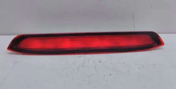 Toyota Corolla Verso E121 Third/center stoplight