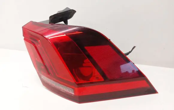 Volkswagen Tiguan Rear/tail lights 205795HL3