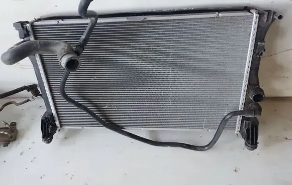 Mercedes-Benz Vito Viano W447 Radiator set 4475010001