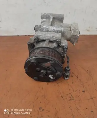Ford Fusion Air conditioning (A/C) compressor (pump) R124 2003FEB19 9599