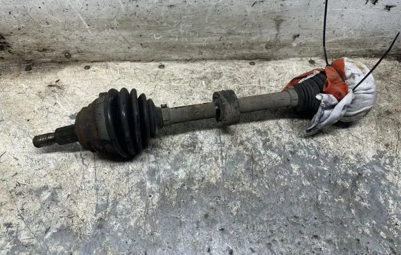 Volkswagen New Beetle Front driveshaft