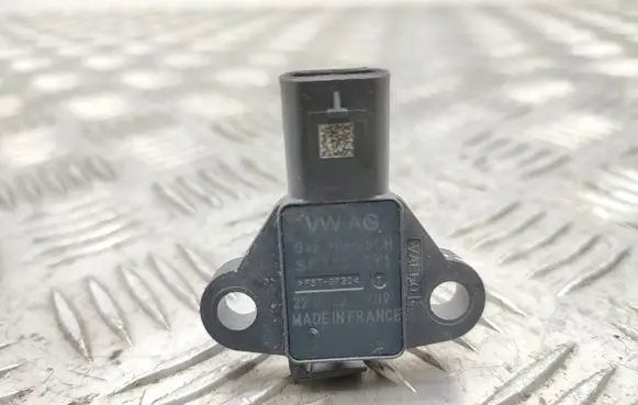 Volkswagen T-Roc Air pressure sensor 04E906051H