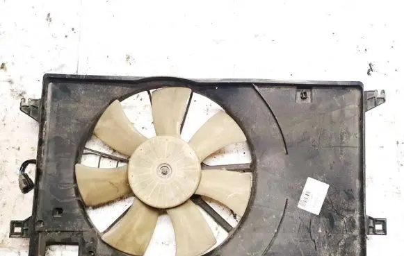 Mazda 5 Radiator cooling fan shroud