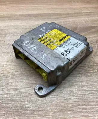 Toyota Avensis T250 Airbag control unit/module 8917005160 208623106