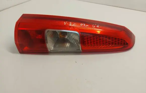 Volvo V70 Rear/tail lights 160985