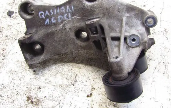 Mazda CX-5 Generator/alternator bracket 117105124R