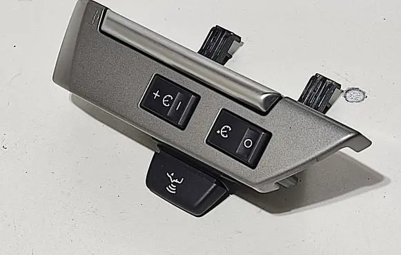 Land Rover Range Rover Sport L320 Steering wheel buttons/switches 8H2213D767GA XPD500840