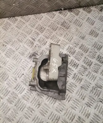 Volkswagen Golf V Engine mount bracket 1k0199262cb