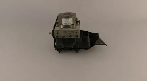 Nissan X-Trail T32 ABS Pump 476604CC0A