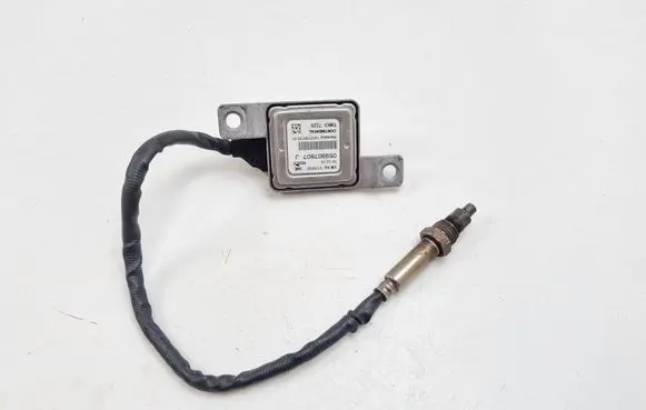 Porsche Cayenne (92A) Lambda probe sensor 059907807J 5WK97229